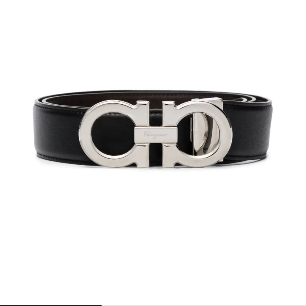 ✨Like New 100% Authentic Ferragamo Black Leather Belt✨